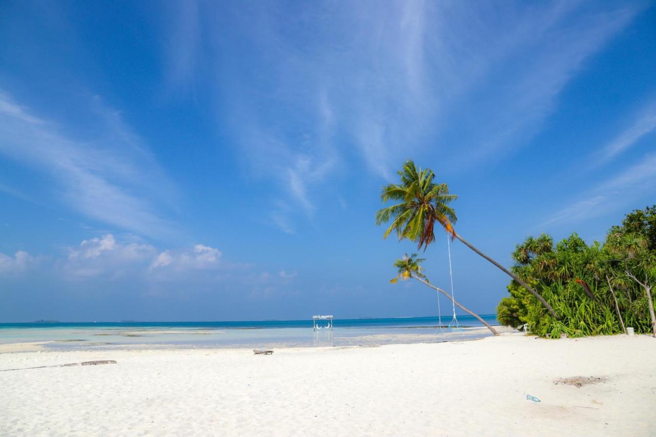 Ari Grand Hotel & Spa Dhangethi Exterior photo